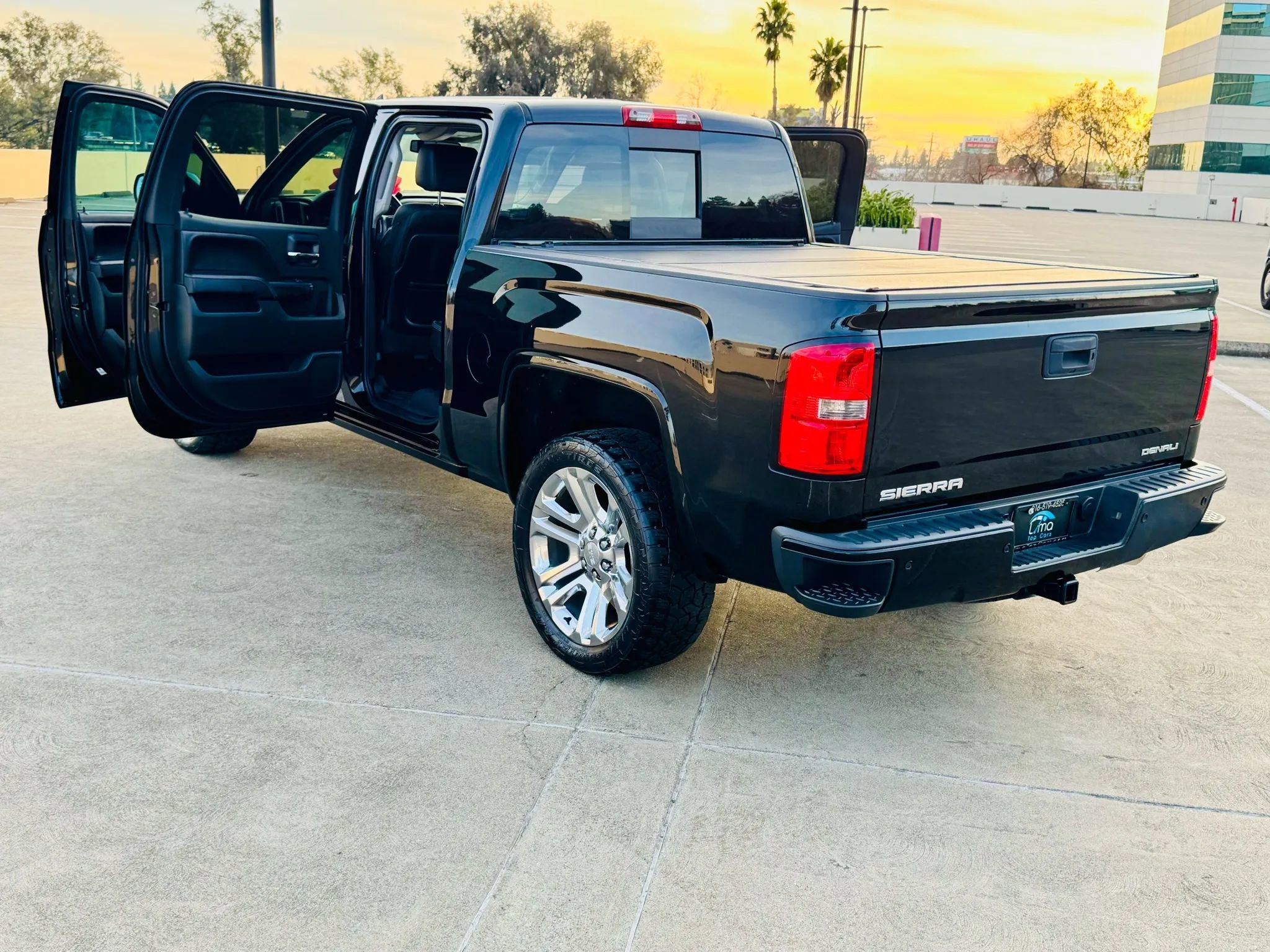 Used 2014 GMC Sierra 1500 Denali image 46