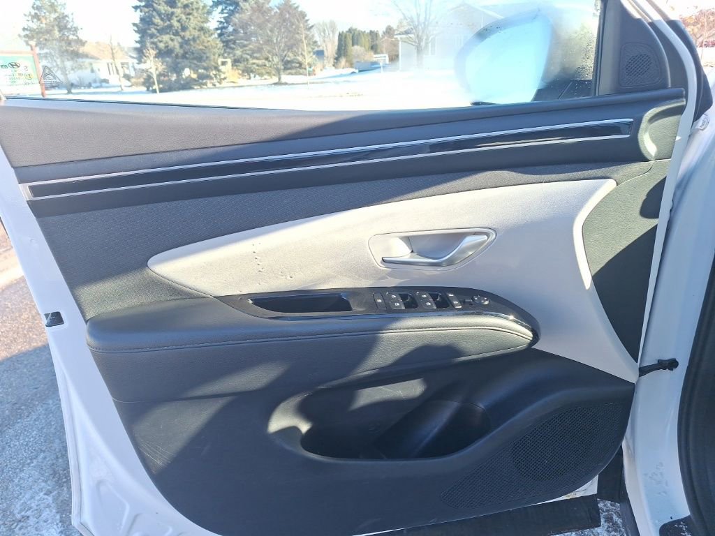 Used 2022 Hyundai Tucson SEL w/ Convenience + Premium Package image 18