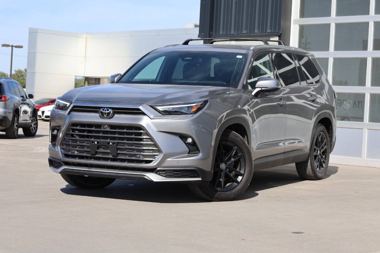 Used 2026 Toyota Grand Highlander AWD Hybrid image 3