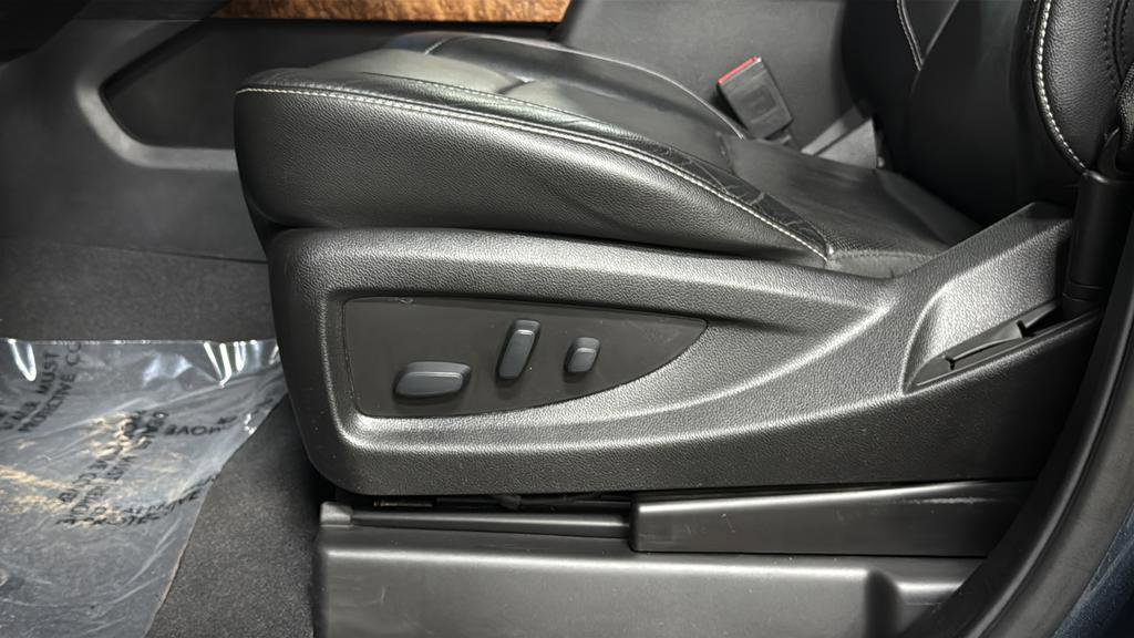 Used 2019 Chevrolet Suburban Premier AWD/4WD image 15
