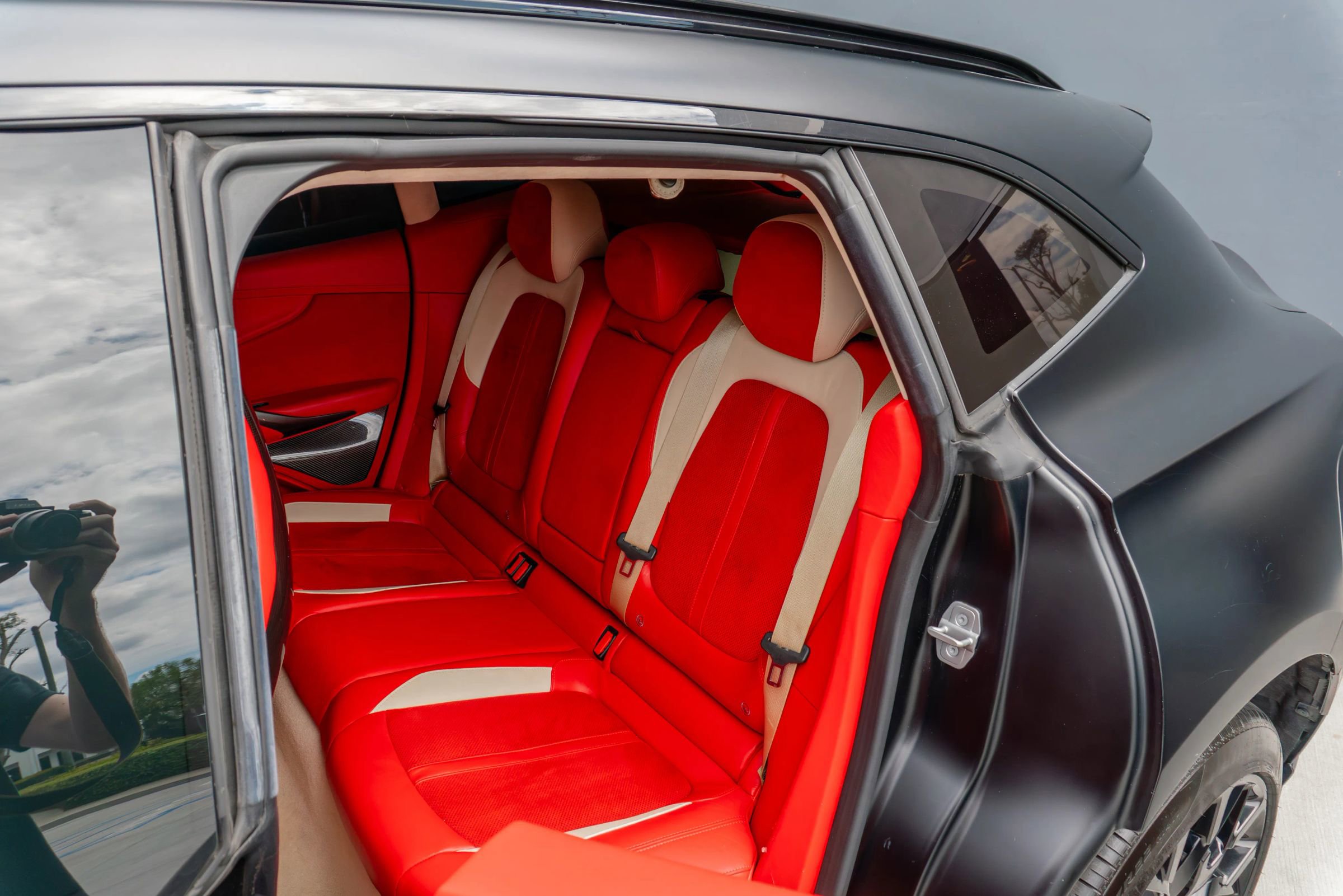 Used 2023 Aston Martin DBX 707 AWD/4WD image 52