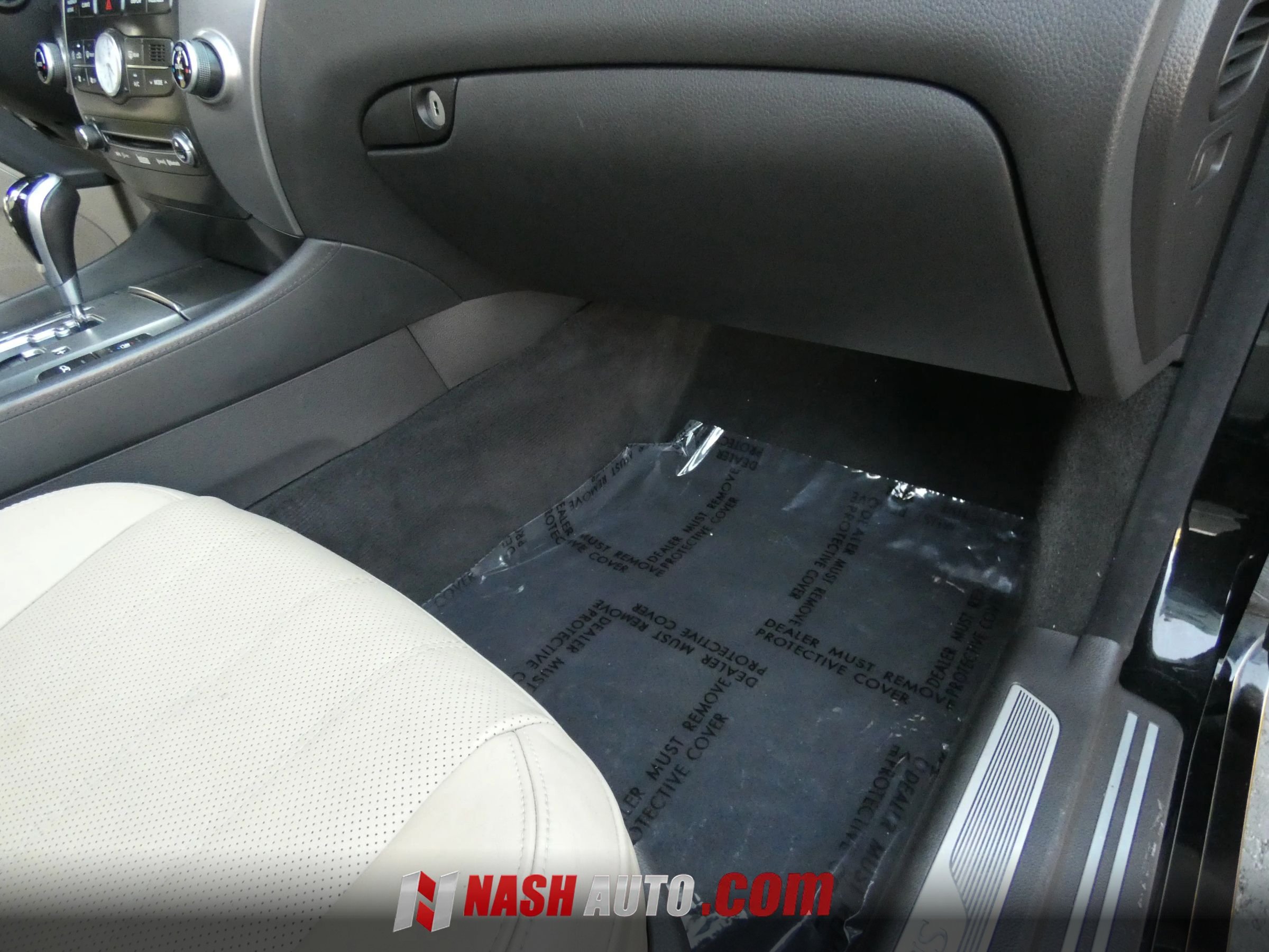 Used 2013 Hyundai Equus Signature RWD image 32