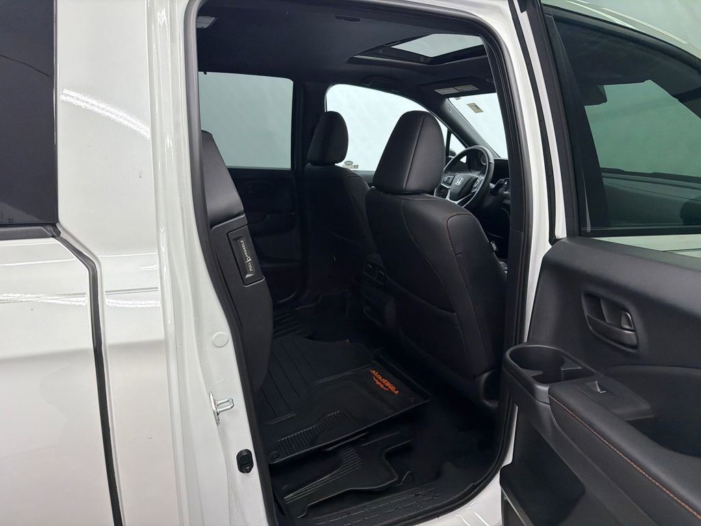 Used 2024 Honda Ridgeline TrailSport image 17
