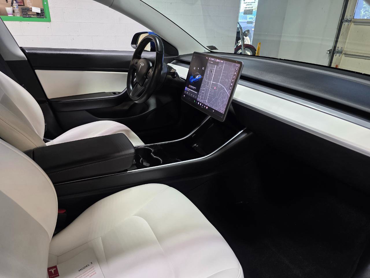 Used 2019 Tesla Model 3 Standard Range Plus image 25