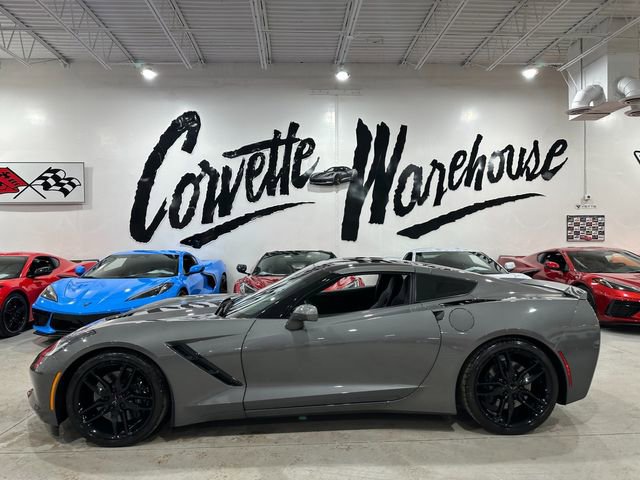 Used 2016 Chevrolet Corvette Stingray Coupe w/ 3LT Preferred Equipment Group video 2