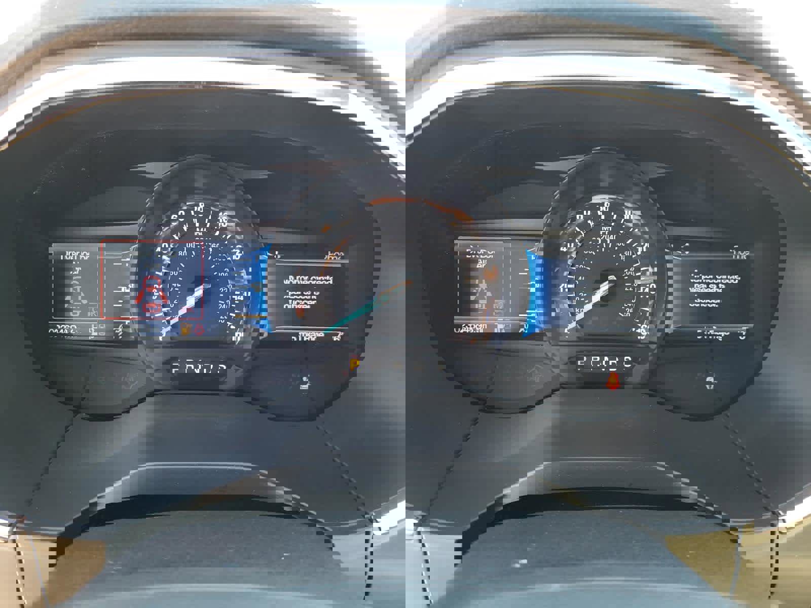 Used 2021 Ford Edge Titanium image 19