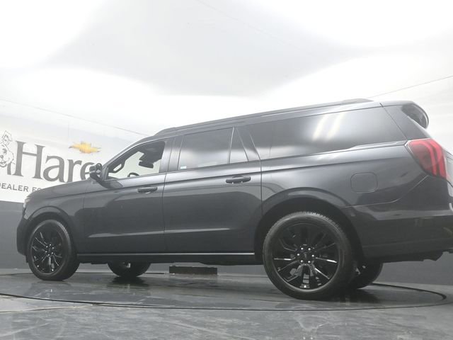 Used 2025 Ford Expedition Max Platinum w/ Stealth Appearance Package AWD/4WD image 59