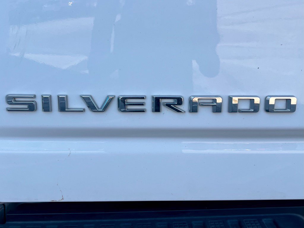 Used 2025 Chevrolet Silverado 2500 LT w/ Convenience Package AWD/4WD image 11