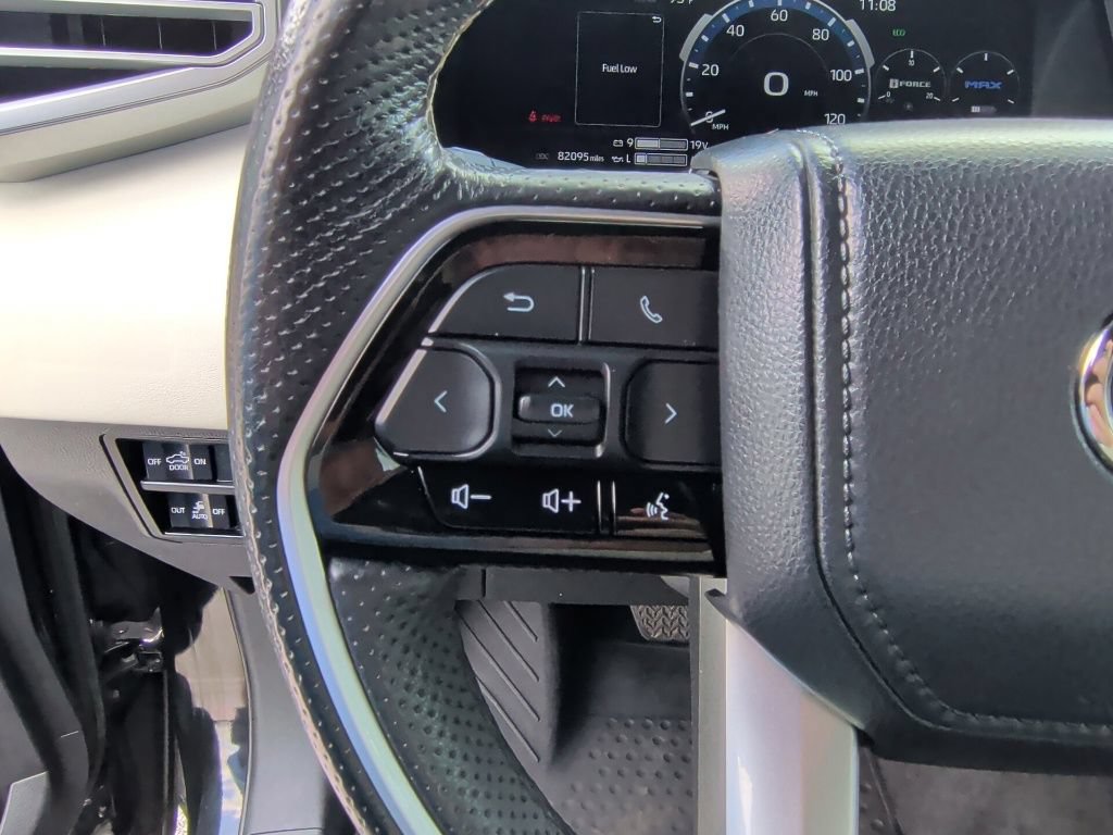 Used 2022 Toyota Tundra Capstone AWD/4WD image 18