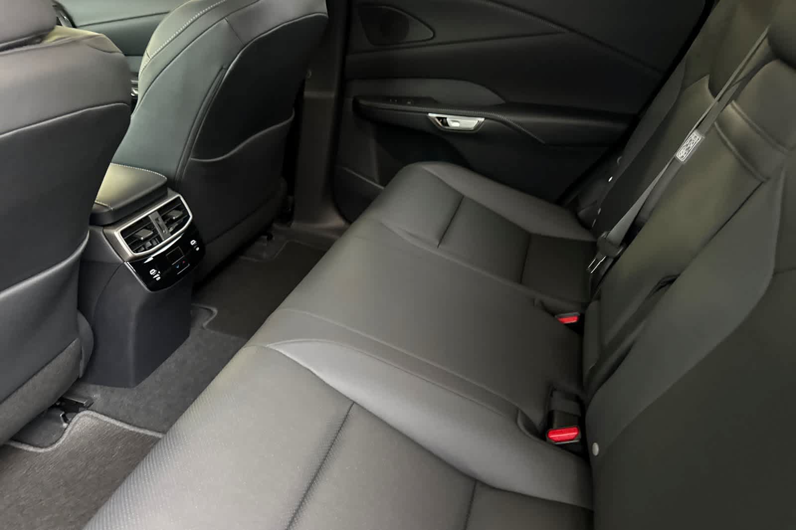 New 2026 Lexus RX 350h w/ Convenience Package AWD/4WD image 4