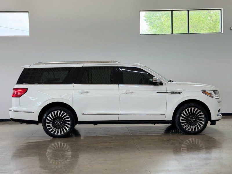 Used 2020 Lincoln Navigator L Black Label AWD/4WD image 8