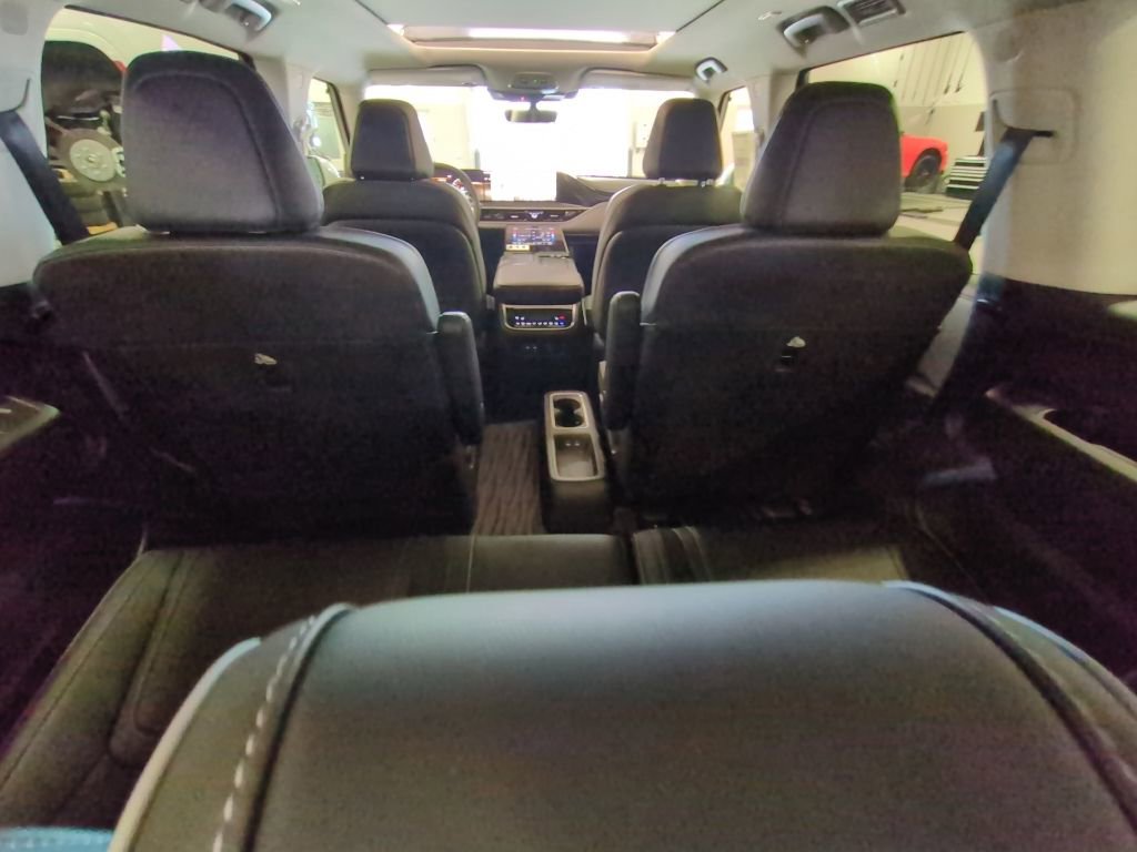 New 2026 INFINITI QX80 Luxe w/ Cargo Package image 31