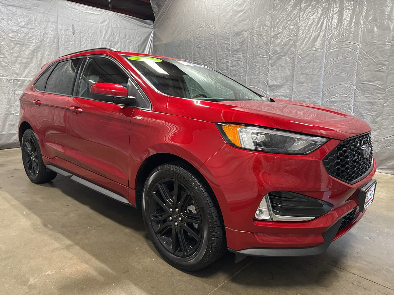 Used 2023 Ford Edge ST-Line image 1