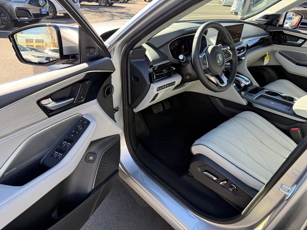 Certified 2026 Acura MDX w/ Advance Package AWD/4WD image 13
