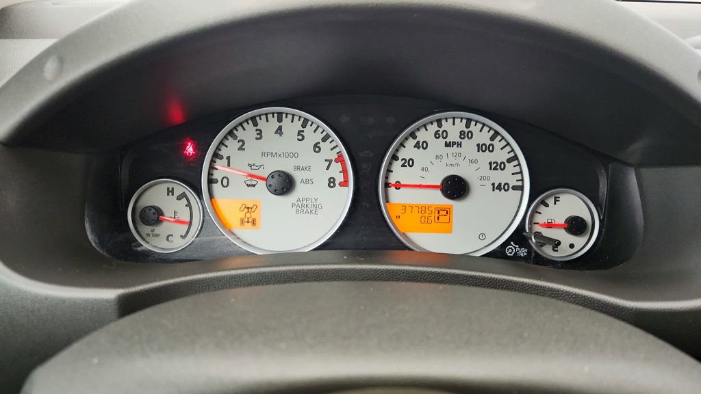 Used 2021 Nissan Frontier PRO-4X w/ Pro-4x Utility Package image 15