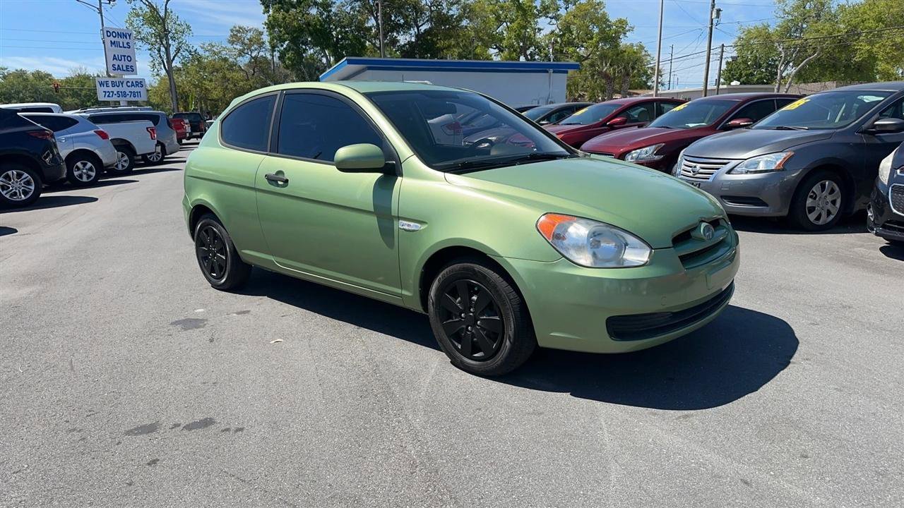 Used 2011 Hyundai Accent GS image 6