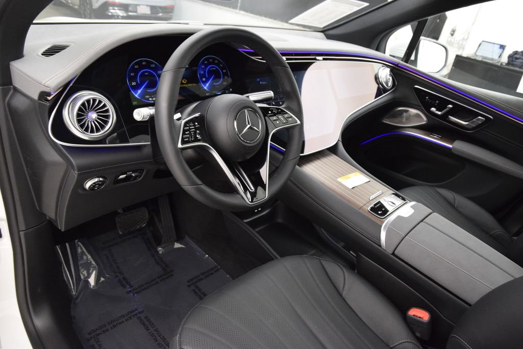 Used 2025 Mercedes-Benz EQS 450+ SUV image 24