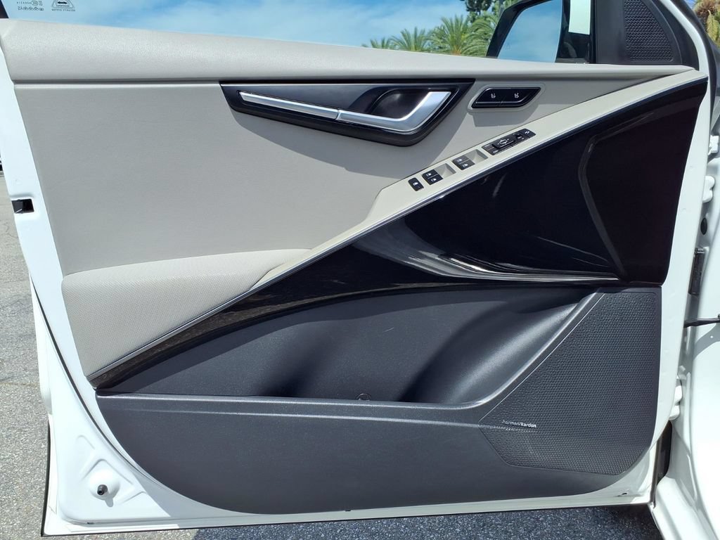 Certified 2023 Kia Niro Wave FWD image 19