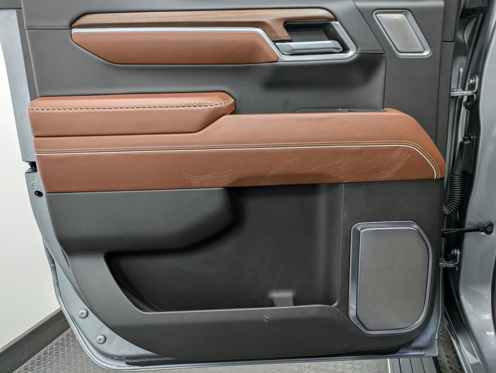 Used 2026 GMC Sierra 1500 Denali Ultimate image 22