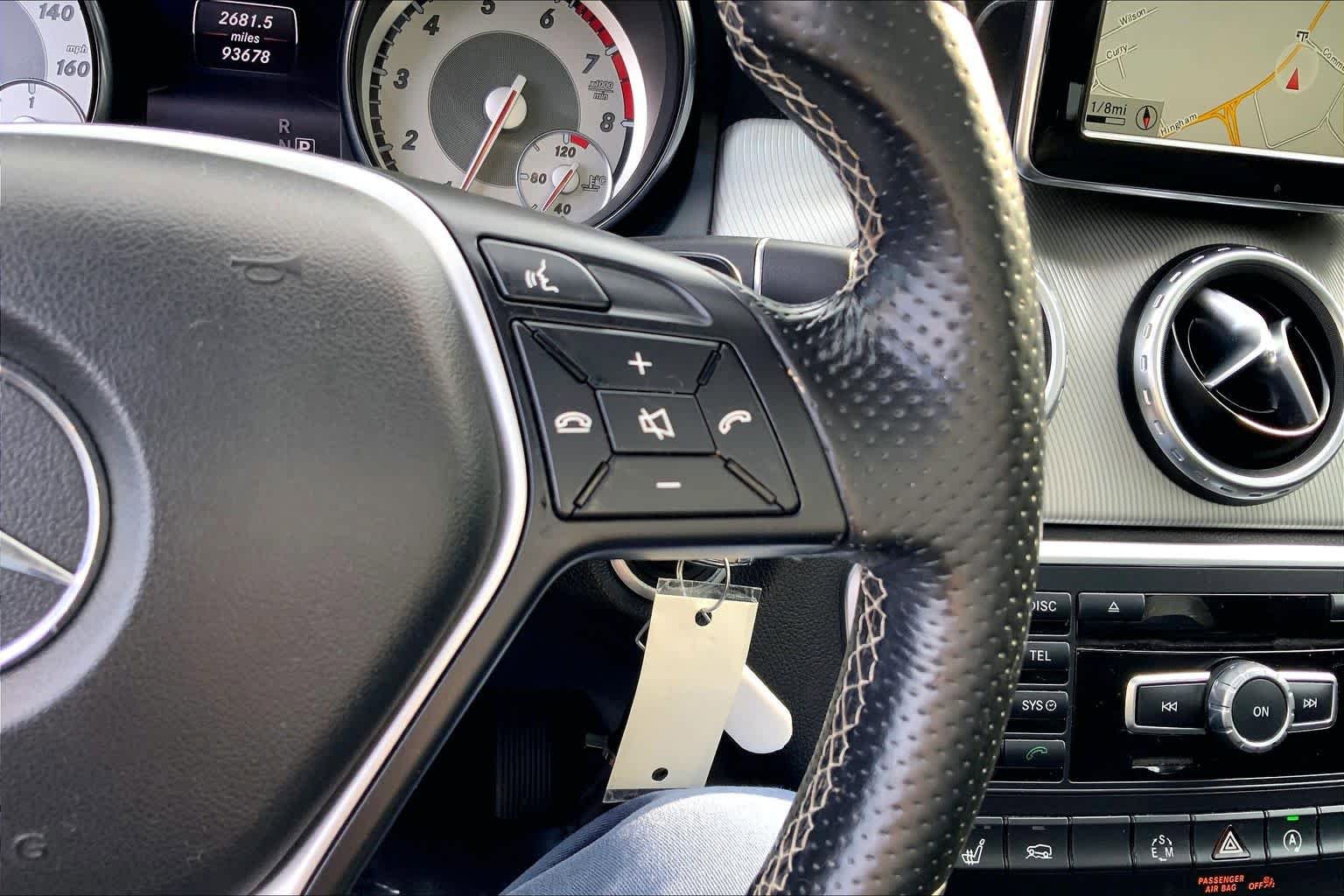 Used 2015 Mercedes-Benz GLA 250 4MATIC image 23