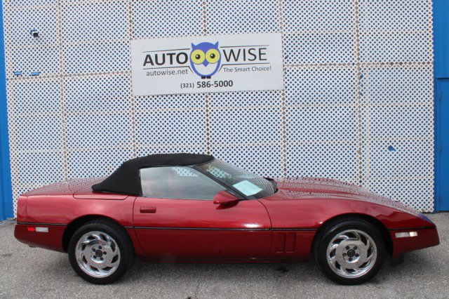 Used 1989 Chevrolet Corvette Convertible RWD image 2