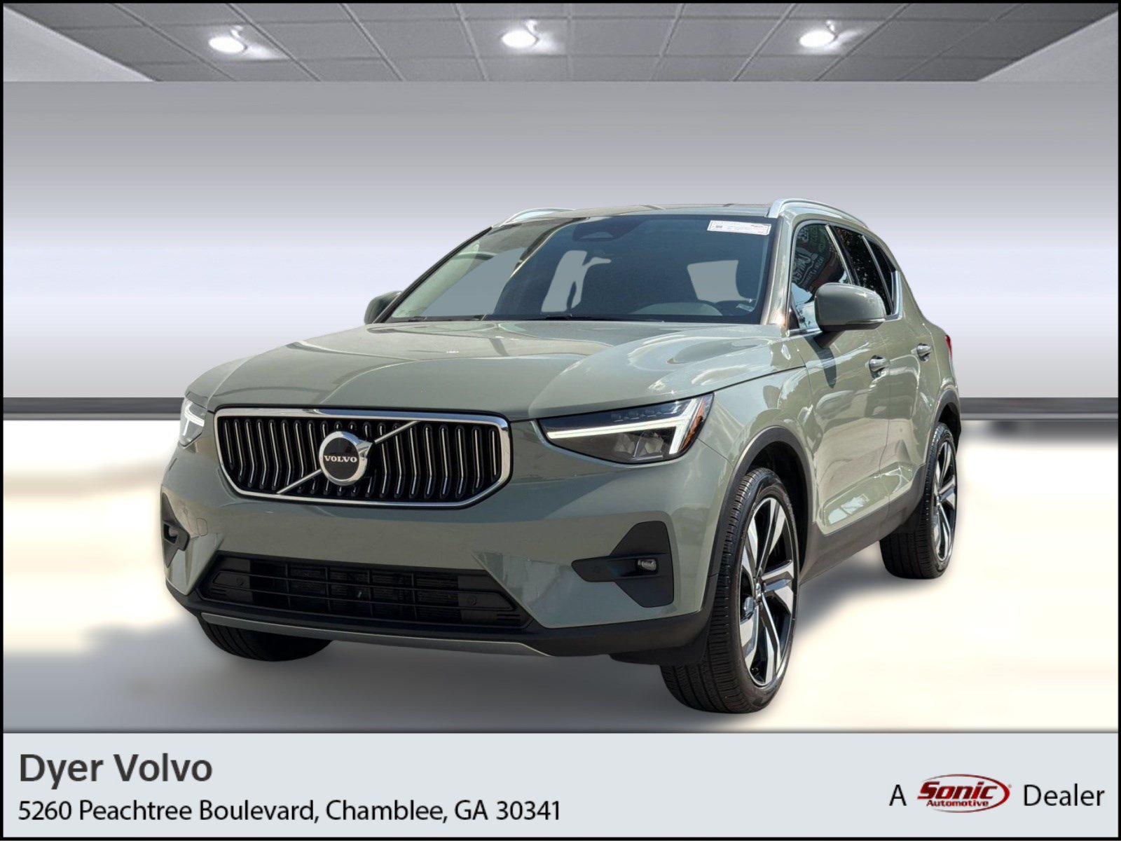 Certified 2023 Volvo XC40 B5 Plus w/ Protection Package Premier AWD/4WD video 1
