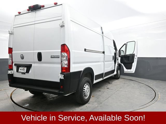 Used 2025 RAM ProMaster 2500 w/ Convenience Group image 42