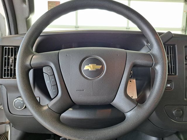 Used 2025 Chevrolet Express 2500 w/ Driver Convenience Package RWD image 10