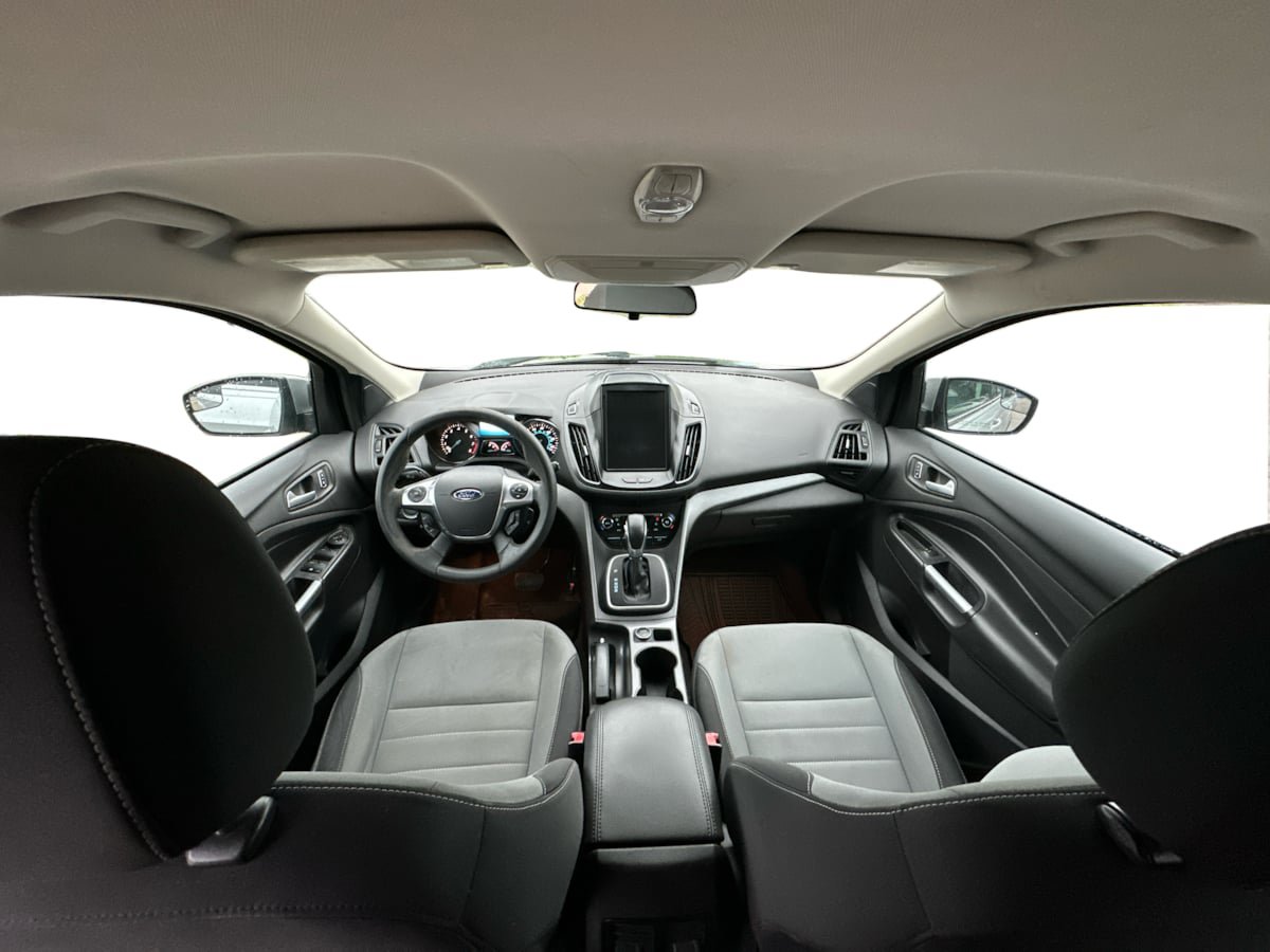Used 2013 Ford Escape SE FWD image 39