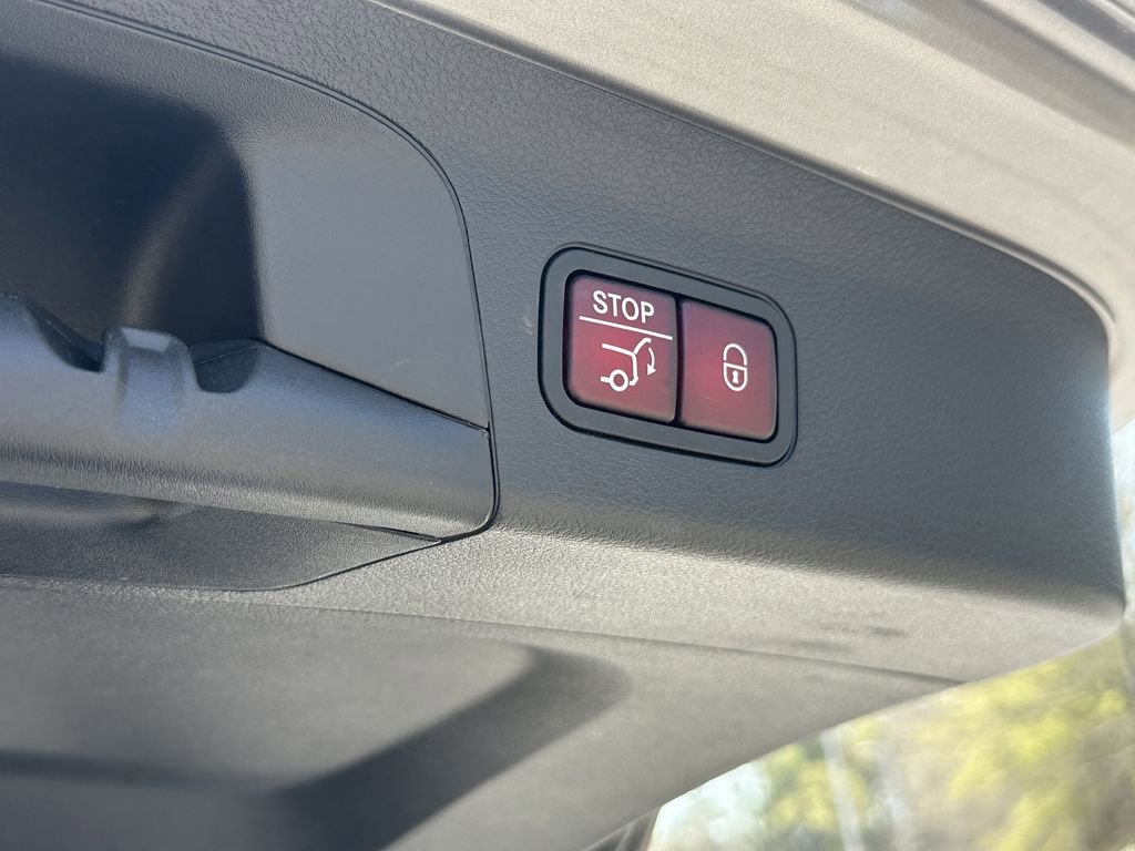 Certified 2023 Mercedes-Benz GLS 450 GLS 450 image 23