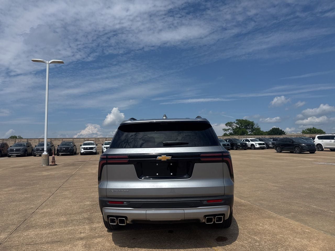 Used 2026 Chevrolet Traverse LT w/ Driver Confidence Package FWD image 20
