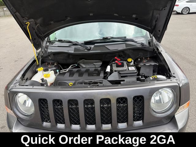 Used 2016 Jeep Patriot Sport FWD image 13