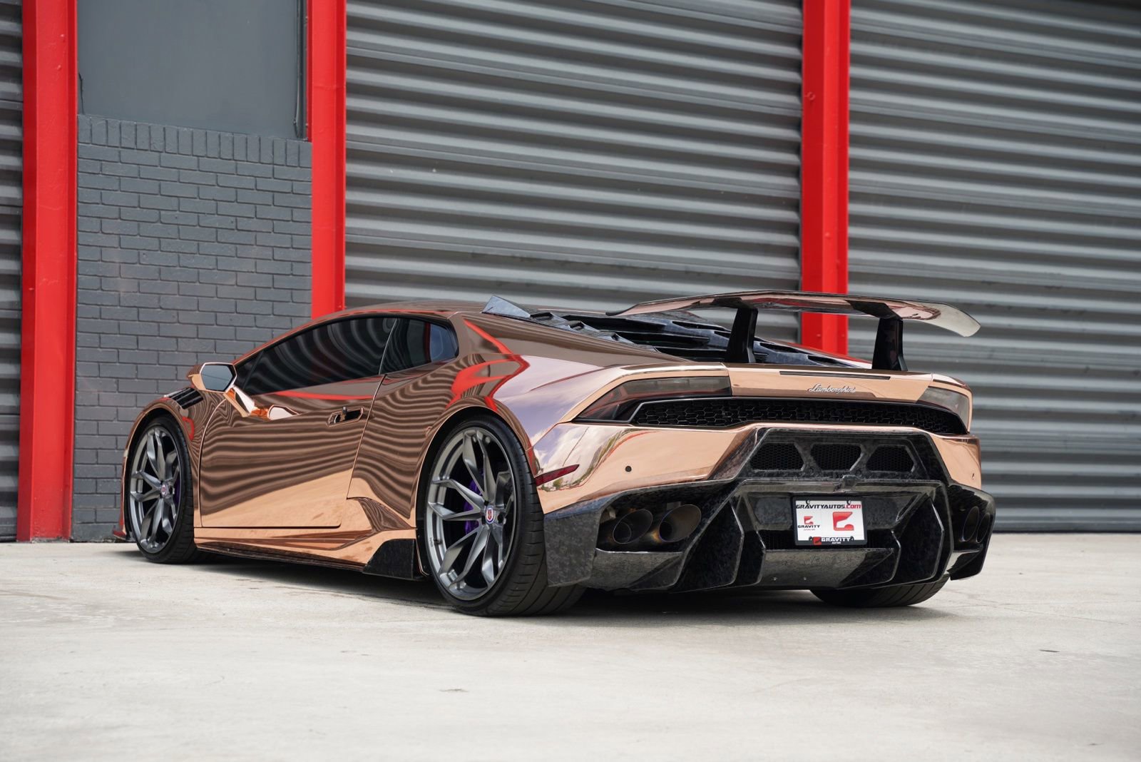 Used 2015 Lamborghini Huracan LP 610-4 AWD/4WD image 3