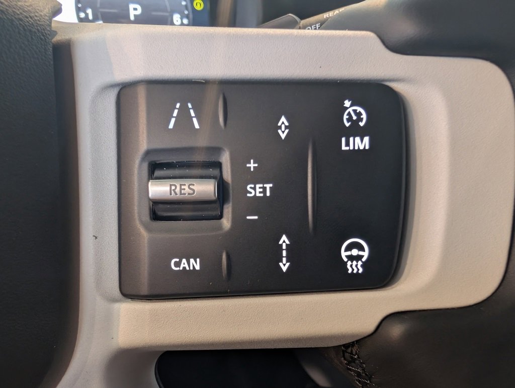 New 2025 Land Rover Defender 110 S image 18