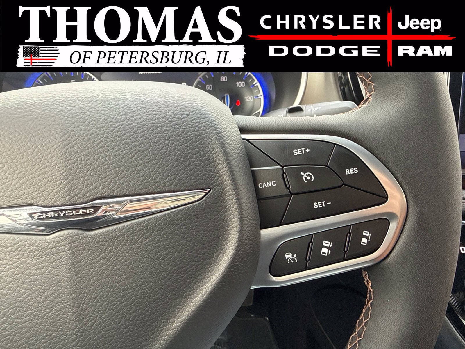 Used 2026 Chrysler Pacifica Pinnacle AWD/4WD image 16