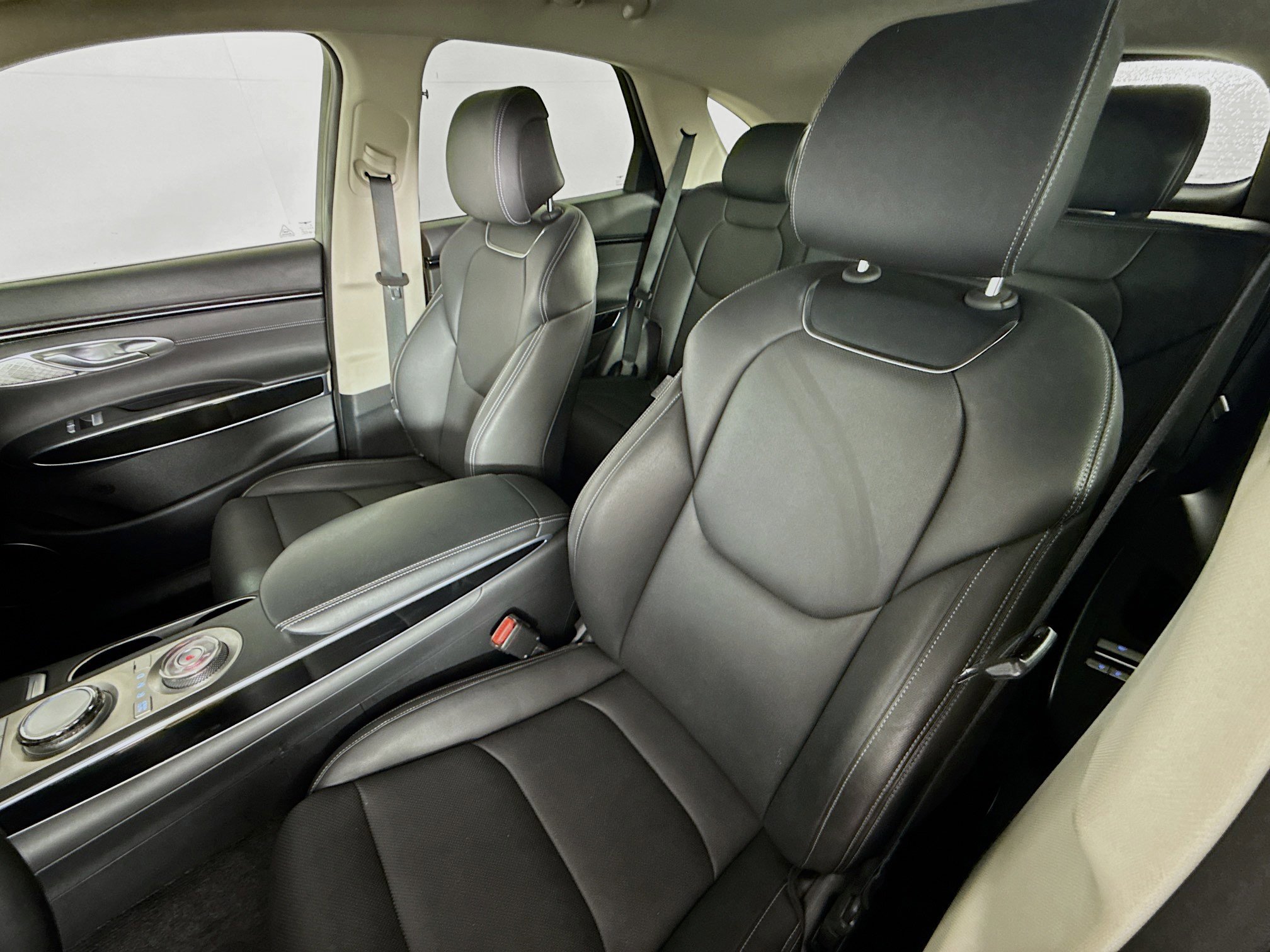 Used 2023 Genesis GV70 2.5T image 26