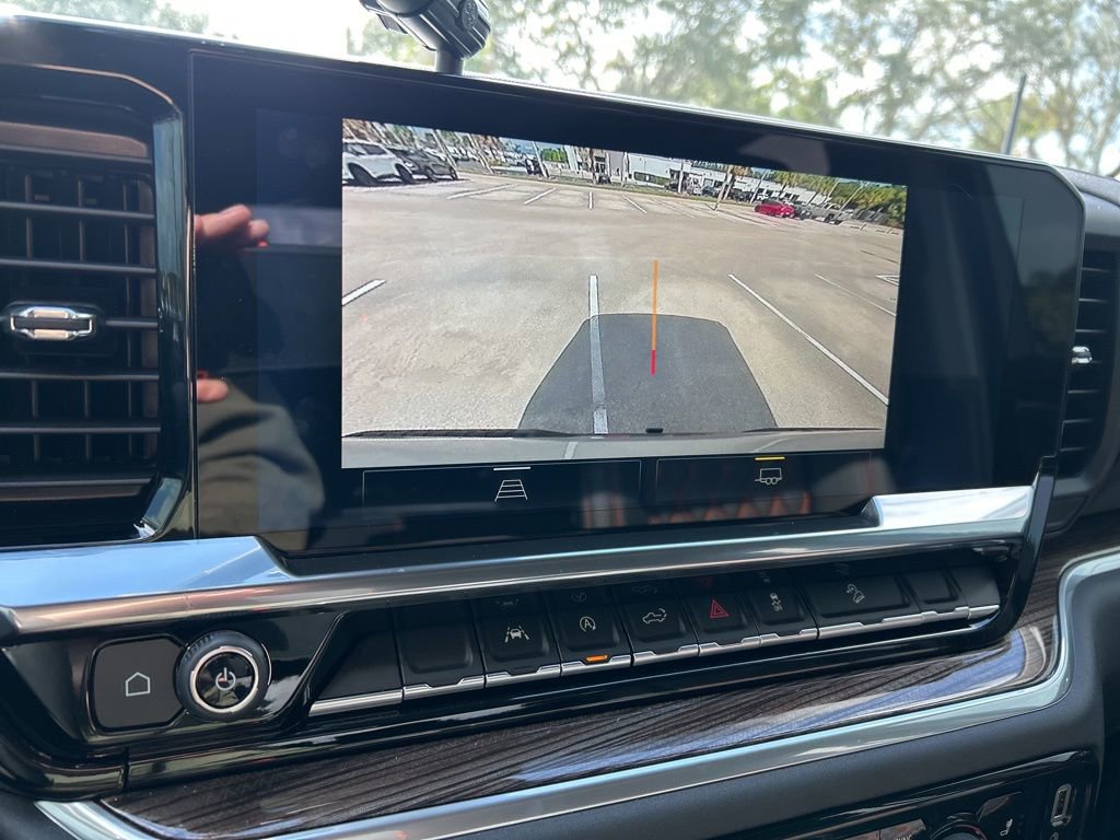 Used 2025 Chevrolet Silverado 1500 LT Trail Boss AWD/4WD image 65