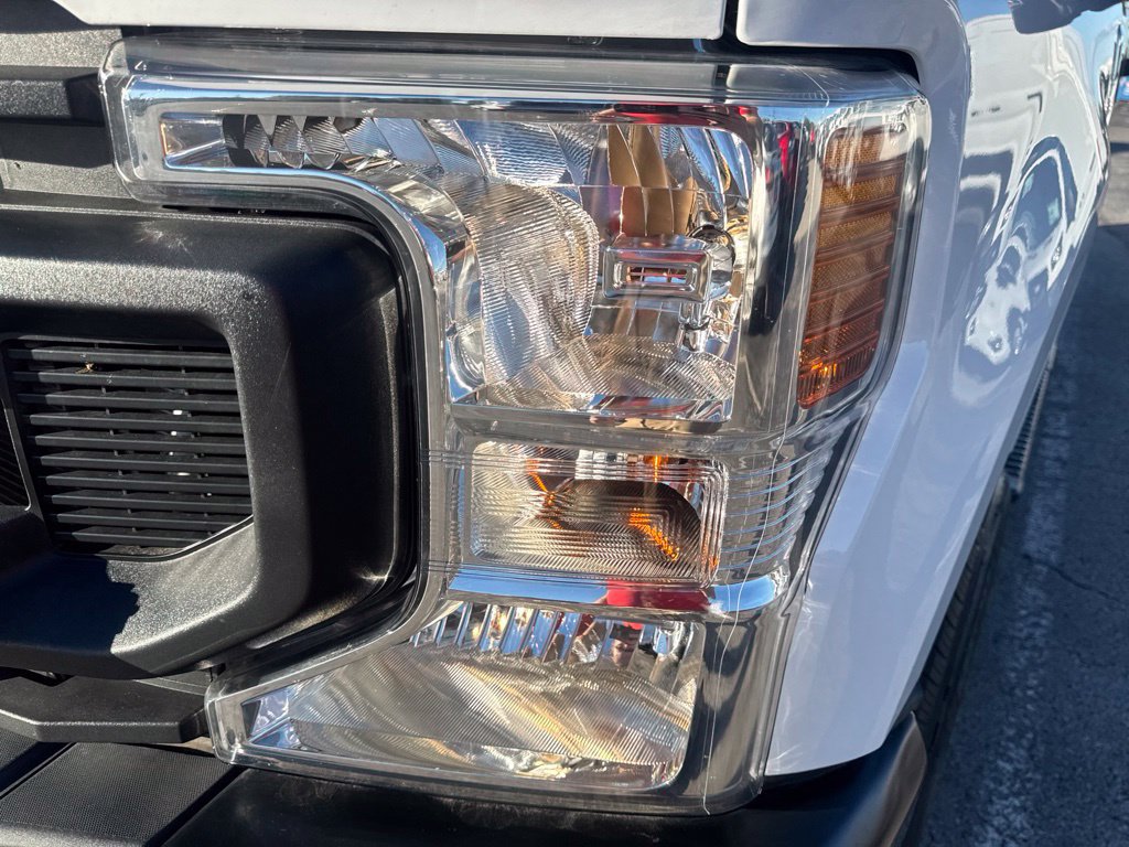 Used 2022 Ford F250 XL w/ Power Equipment Group AWD/4WD image 45