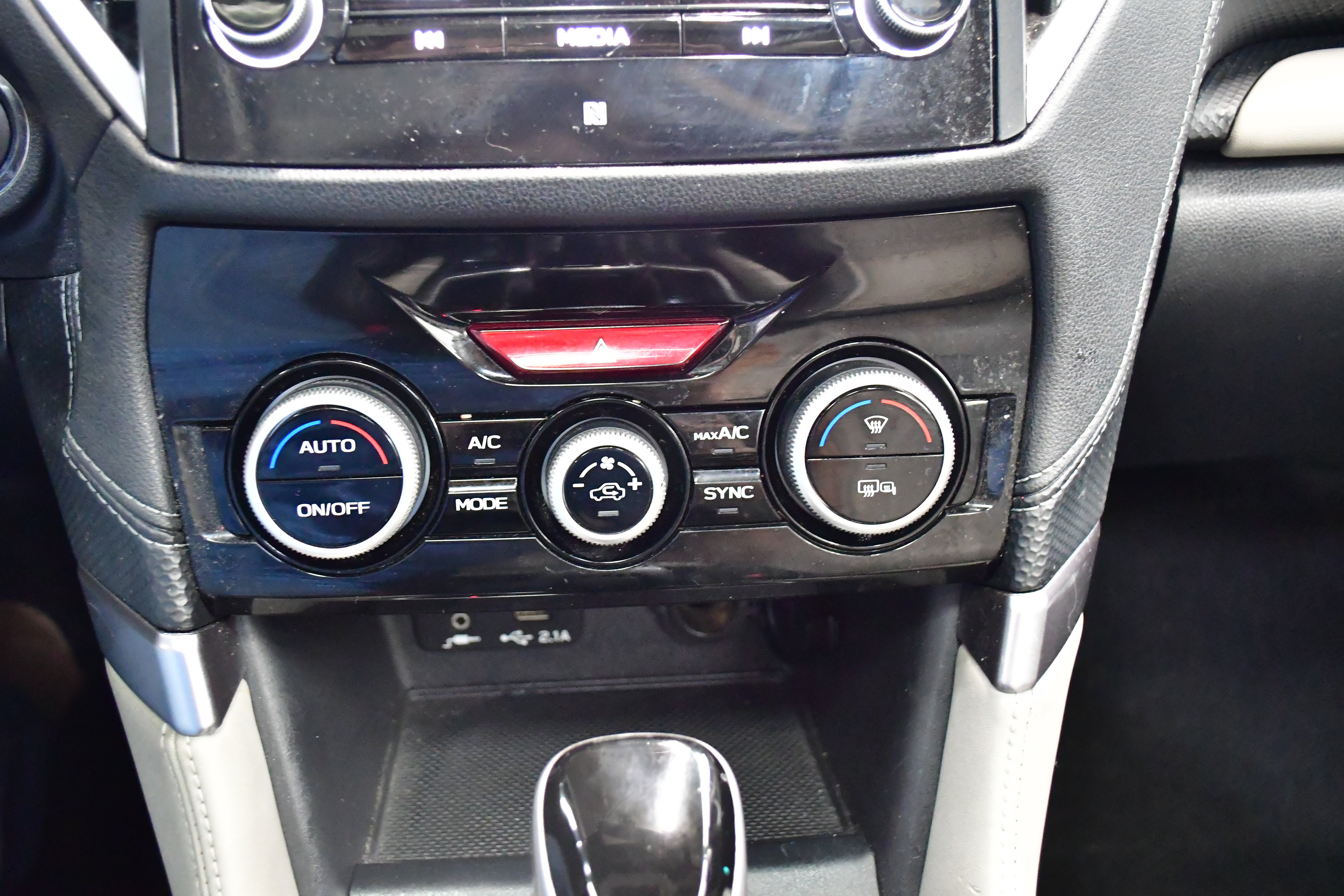 Used 2022 Subaru Forester Limited AWD/4WD image 30