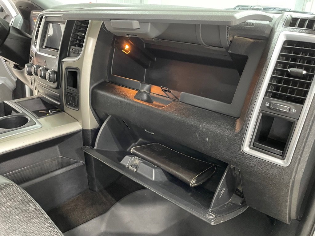 Used 2014 RAM 1500 Big Horn image 24
