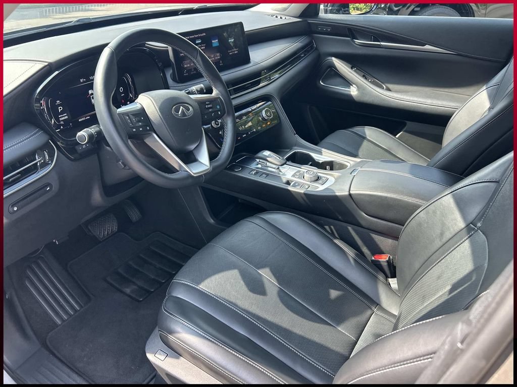 Used 2023 INFINITI QX60 Sensory FWD image 16