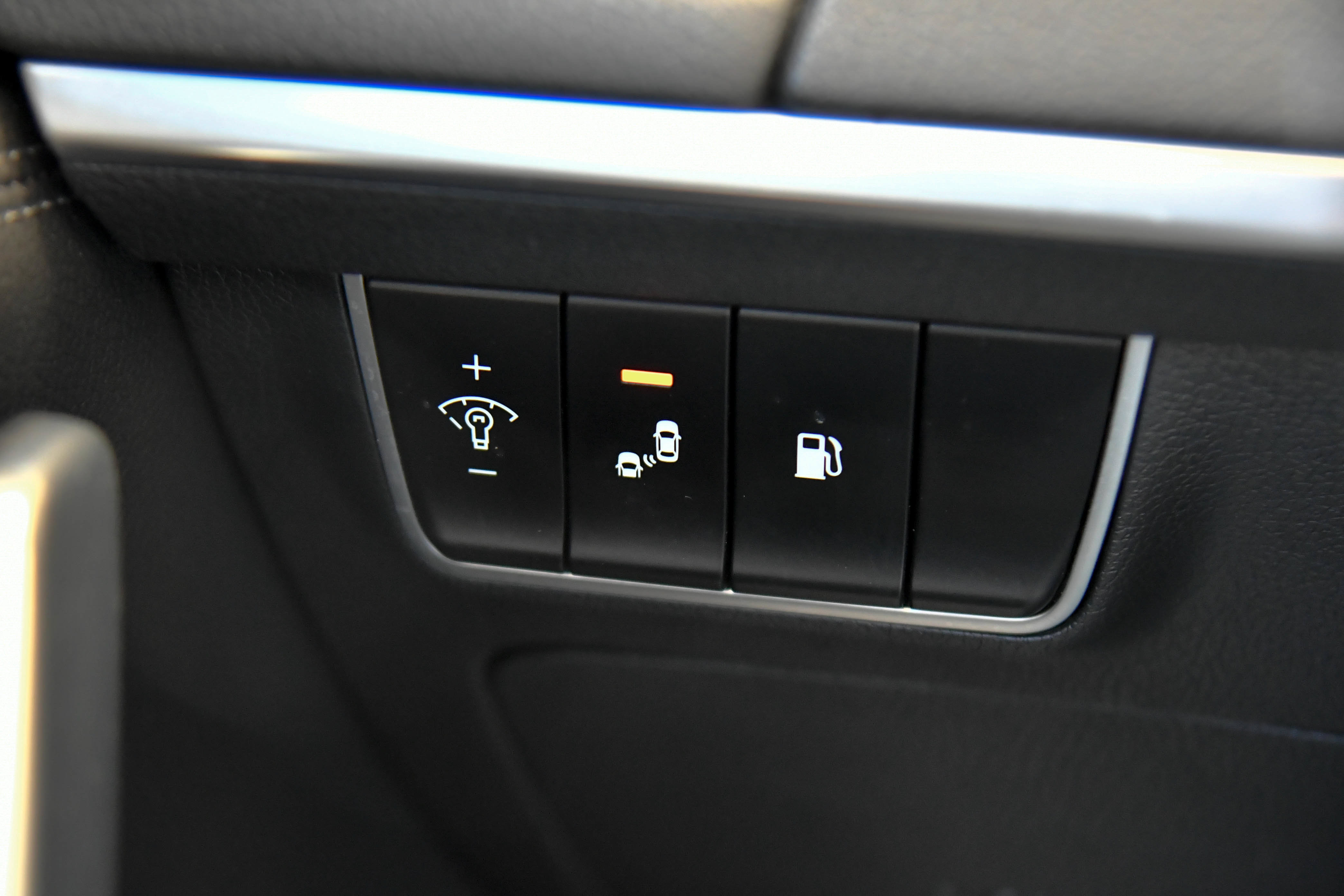 Used 2019 Kia Stinger RWD image 34
