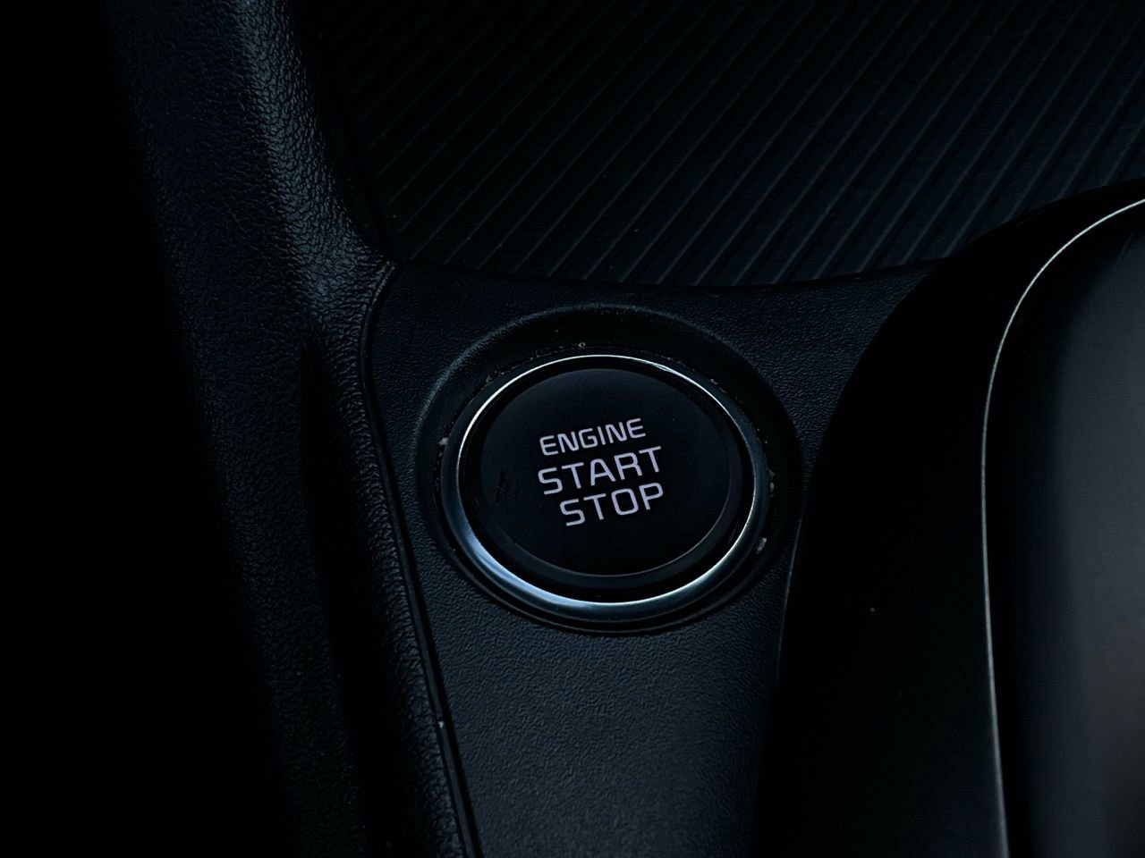 Used 2025 Kia K4 LXS image 25