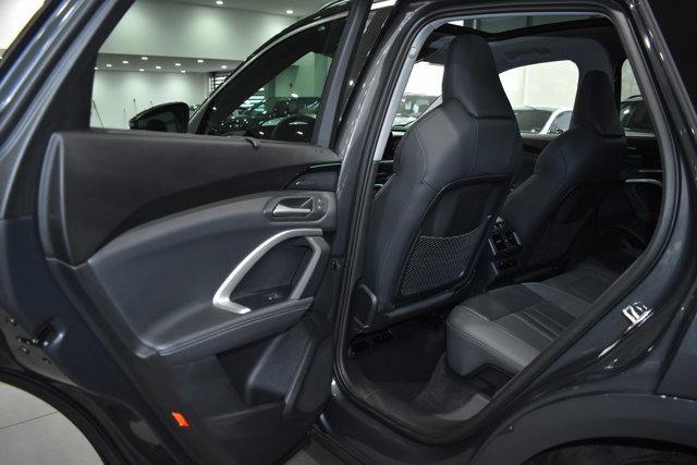 Used 2025 Audi Q5 Premium Plus w/ Premium Plus AWD/4WD image 30
