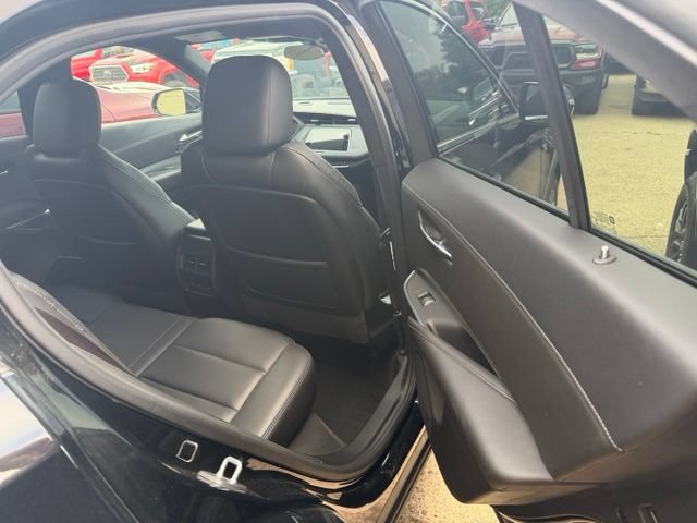 Used 2021 Cadillac XT4 Premium Luxury w/ Trailering Package AWD/4WD image 10