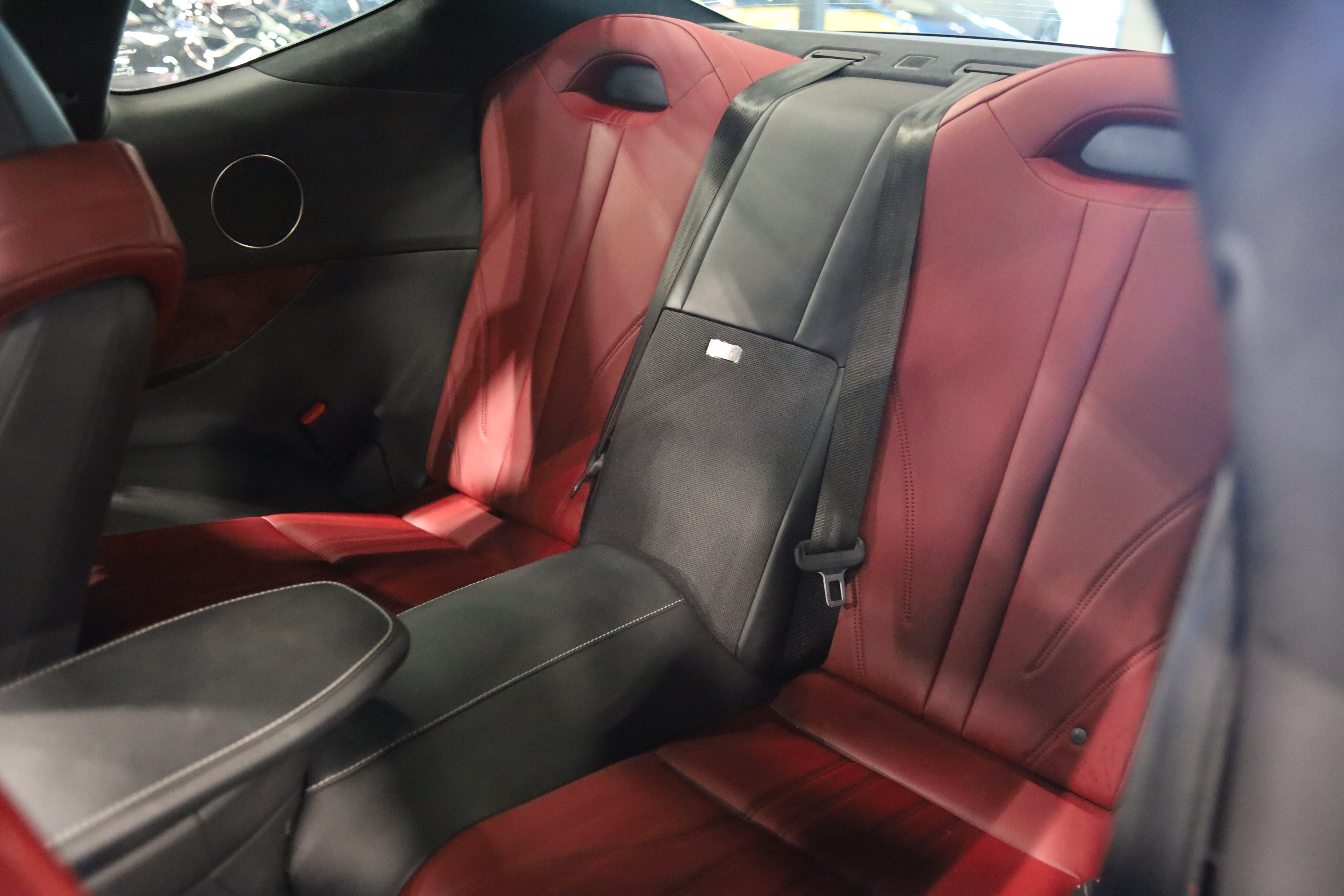 Used 2018 Lexus LC 500 Coupe w/ Touring Package RWD image 37