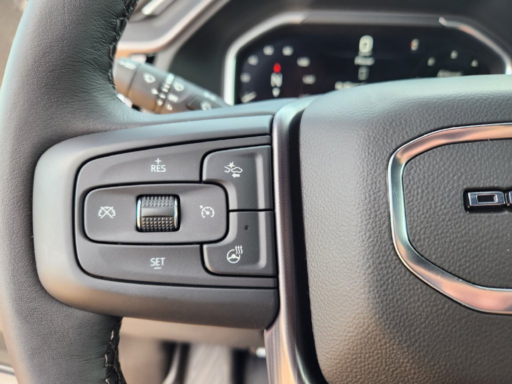 New 2026 GMC Sierra 3500 Denali Ultimate w/ LPO, Black Badging Package AWD/4WD image 12
