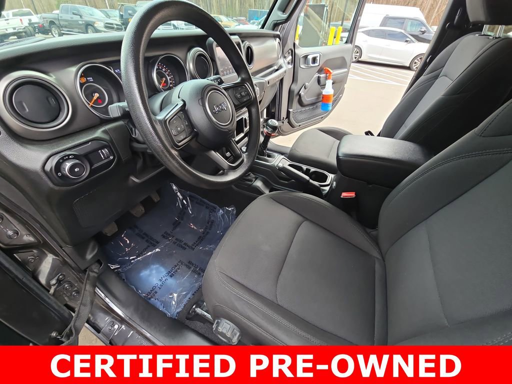 Used 2023 Jeep Wrangler Sport image 15