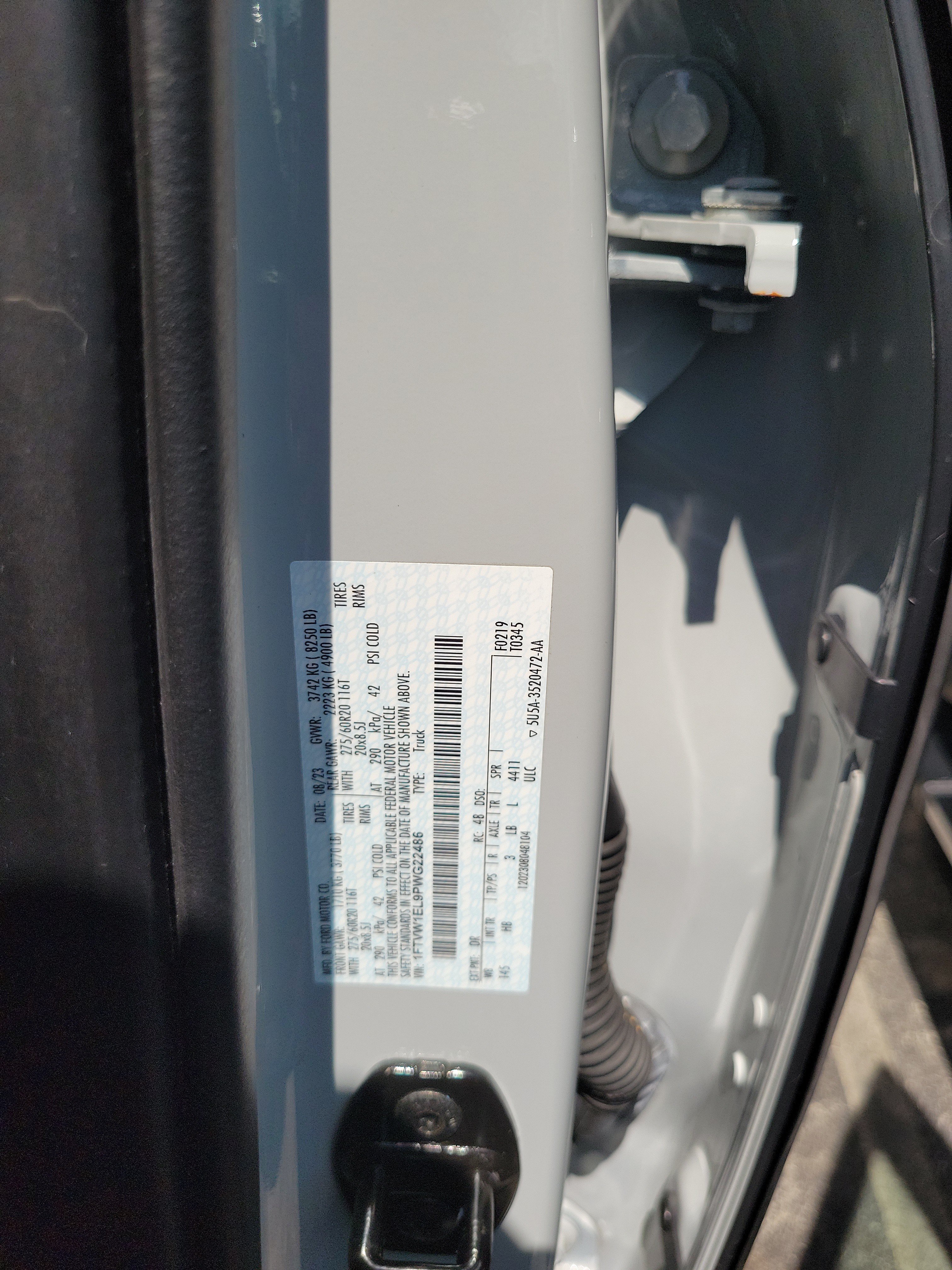 Used 2023 Ford F150 Lightning Lariat AWD/4WD image 29
