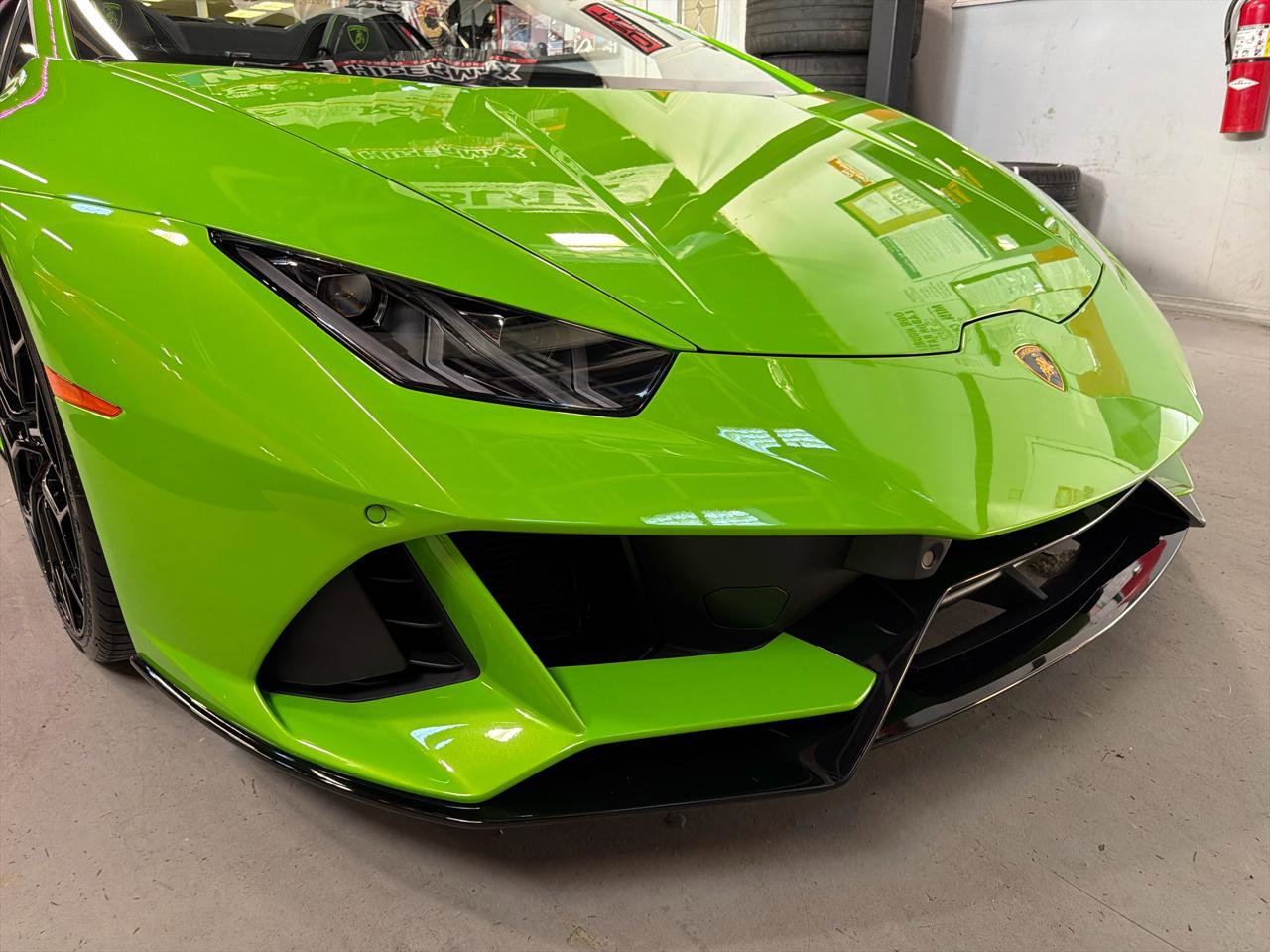 Used 2024 Lamborghini Huracan EVO AWD/4WD image 11